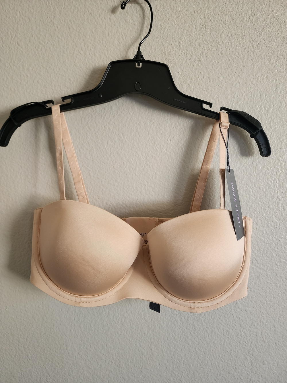NWT Savage X Fenty Microfiber Strapless Bra Beige Nude 36D